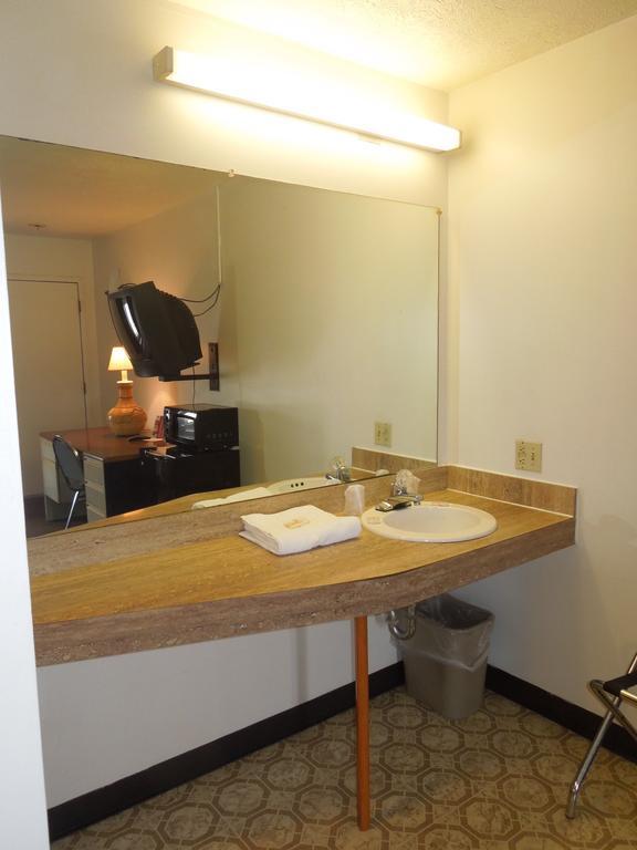 Davis Motel North Lima Room photo