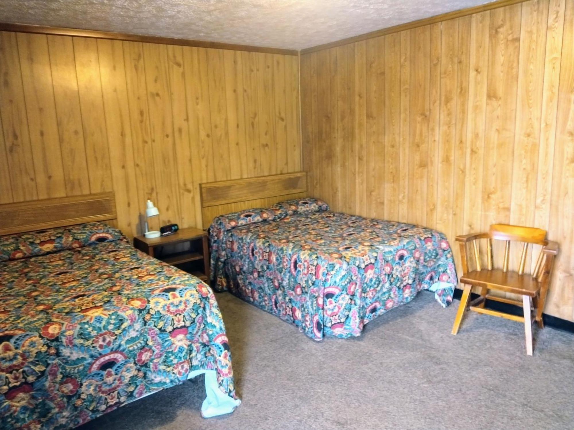 Davis Motel North Lima Exterior photo